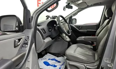Hyundai Starex 2015, 140030 км, за 6805.42 USD - фото 10