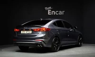 Hyundai Avante 2018, 135531 км, за 5469.82 USD