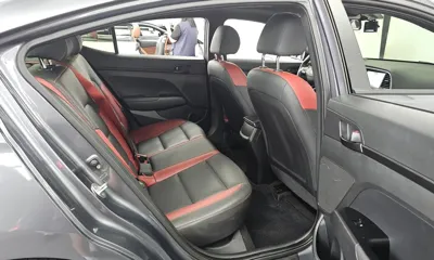 Hyundai Avante 2018, 135531 км, за 5469.82 USD - фото 12
