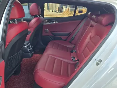 Kia Stinger 2018, 100000 км, за 13062.89 USD - фото 9