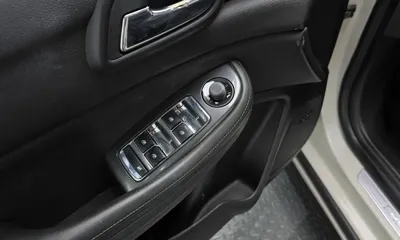 ChevroletGMDaewoo Malibu 2012, 127802 км, за 2078.18 USD - фото 17