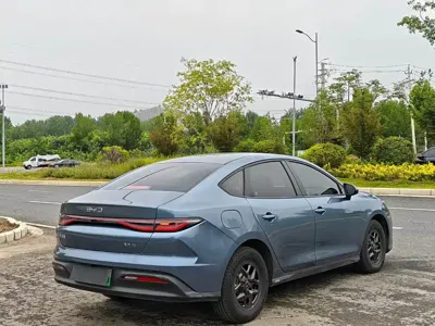 BYD Seal 05 DM-i 2025, 5000 км, за 9708.78 USD - фото 7
