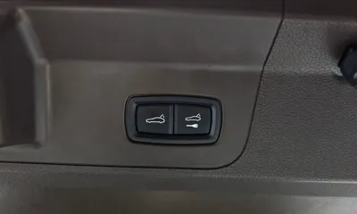 Porsche Panamera 2023, 19254 км, за 100931.13 USD - фото 32