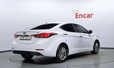 Hyundai Avante 2014, 200514 км, за 2797.3 USD