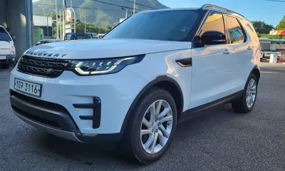 Land Rover Discovery 2018, 95000 км, за 17067.09 USD - фото 6