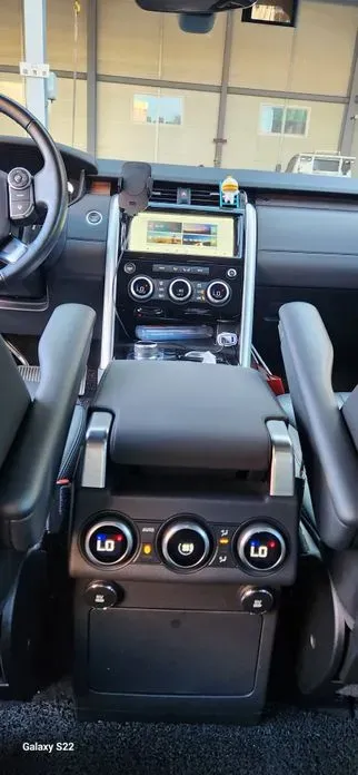 Land Rover Discovery 2018, 95000 км, за 17067.09 USD - фото 9