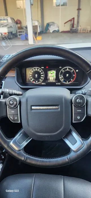 Land Rover Discovery 2018, 95000 км, за 17067.09 USD - фото 10
