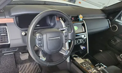 Land Rover Discovery 2018, 95000 км, за 17067.09 USD - фото 17