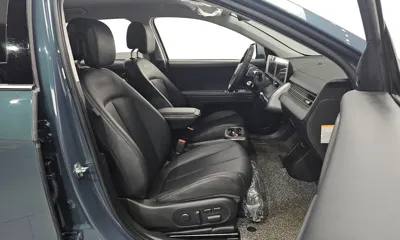 Hyundai Ioniq5 2023, 62226 км, за 20576.93 USD - фото 10