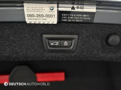 BMW 5-Series 2018, 85206 км, за 16256.84 USD - фото 20