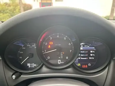 Porsche Macan 2022, 31000 км, за 49514.64 USD - фото 8