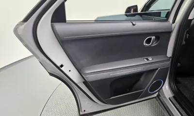 Hyundai Ioniq5 2022, 29899 км, за 23412.72 USD - фото 25