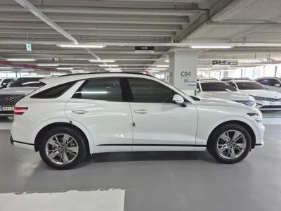 Genesis GV70 2022, 18400 км, за 26632.8 USD