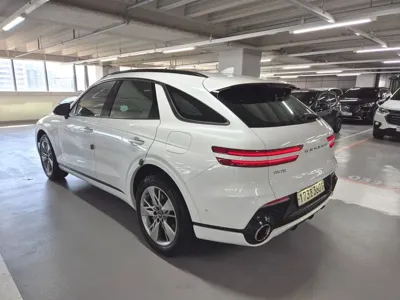 Genesis GV70 2022, 18400 км, за 26632.8 USD - фото 7
