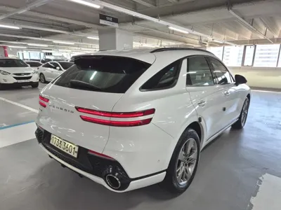 Genesis GV70 2022, 18400 км, за 26632.8 USD - фото 8