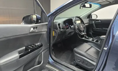 Kia Sportage 2016, 132468 км, за 6874.67 USD - фото 11