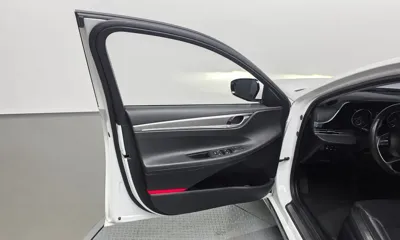 Hyundai Grandeur 2020, 84170 км, за 12286.29 USD - фото 24