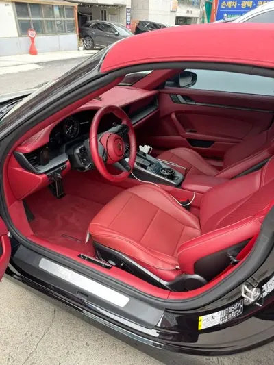 Porsche 911 2024, 11500 км, за 115751.11 USD