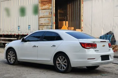 Chevrolet Malibu 2017, 60600 км, за 7134 USD