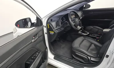 Hyundai Avante 2018, 122905 км, за 6940.78 USD - фото 10