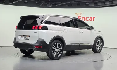 Peugeot 5008 2018, 216655 км, за 7162.85 USD