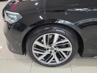 Mercedes-Benz E-Class 2025, 5951 км, за 50544.83 USD