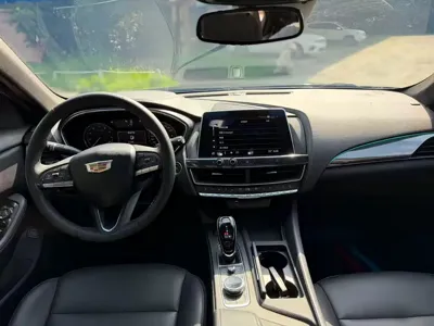 Cadillac CT5 2020, 50000 км, за 12966.14 USD - фото 9