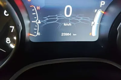 Jeep Compass 2019, 23900 км, за 9487 USD - фото 9