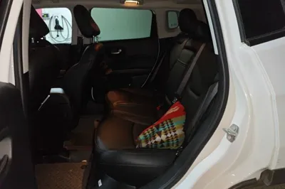 Jeep Compass 2019, 23900 км, за 9487 USD - фото 14