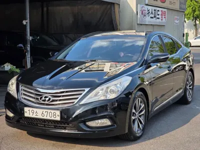 Hyundai Grandeur 2012, 173300 км, за 2166.21 USD