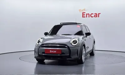 MINI Cooper 2022, 55907 км, за 14900.88 USD