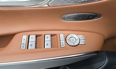 Genesis GV70 2024, 15683 км, за 28859.95 USD - фото 29