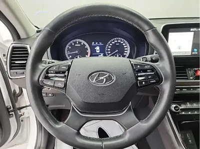 Hyundai Grandeur 2018, 82706 км, за 9780.75 USD - фото 9