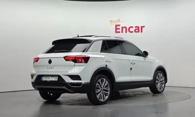 Volkswagen T-Roc 2021, 84868 км, за 13521.41 USD