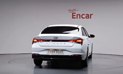 Hyundai Avante 2023, 43622 км, за 11246.18 USD