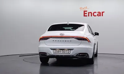 Hyundai Grandeur 2020, 120710 км, за 10774.73 USD