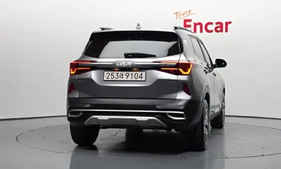 Kia Seltos 2023, 96706 км, за 11636.22 USD
