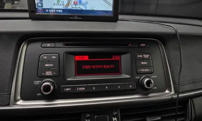 Kia K5 2016, 75590 км, за 5185.77 USD - фото 16