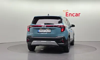 Kia Seltos 2024, 8208 км, за 24615.99 USD