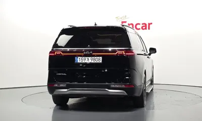 Kia Canival 2023, 62245 км, за 22805.41 USD