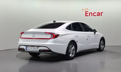 Hyundai Sonata 2022, 117916 км, за 9706.85 USD