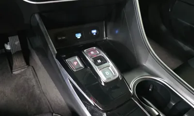 Hyundai Sonata 2022, 117916 км, за 9706.85 USD - фото 9