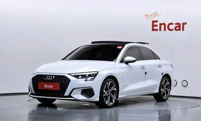 Audi A3 · 2023 год