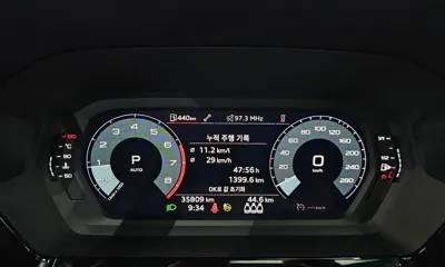 Audi A3 2023, 35809 км, за 16570.23 USD - фото 8