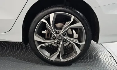 Audi A3 2023, 35809 км, за 16570.23 USD - фото 21