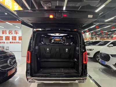 Mercedes-Benz Vito 2023, 56000 км, за 29173.82 USD - фото 23