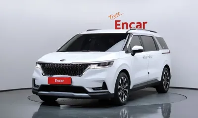 Kia Canival · 2021 год