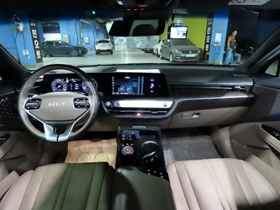 Kia K8 2022, 107394 км, за 15426.02 USD