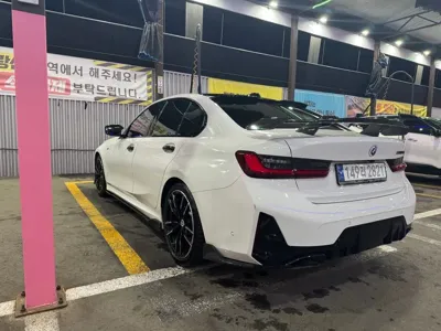 BMW 3-Series 2023, 36800 км, за 4550.48 USD