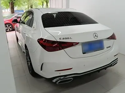 Mercedes-Benz C-Class 2023, 87700 км, за 23093.01 USD